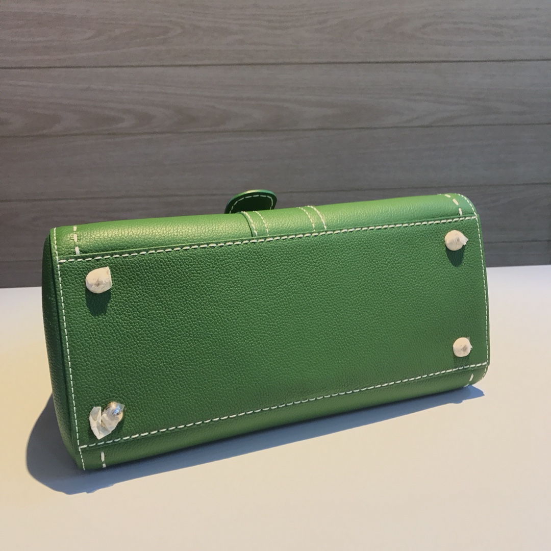 델보 브리앙 토고 박스백 미듐